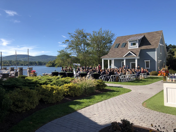 Lake House Guest Cottages of the Berkshires