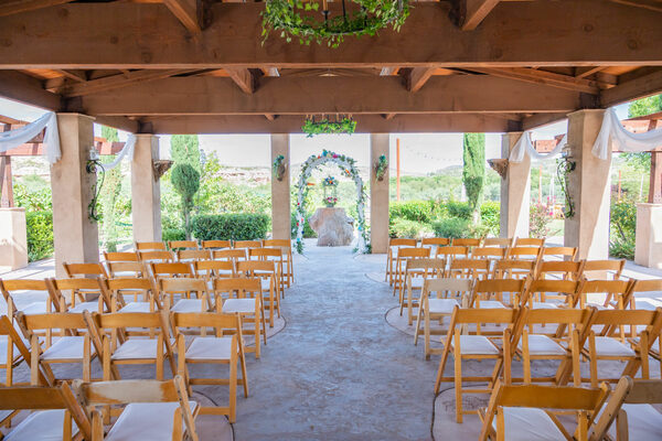 Alcantara Vineyards and Winery