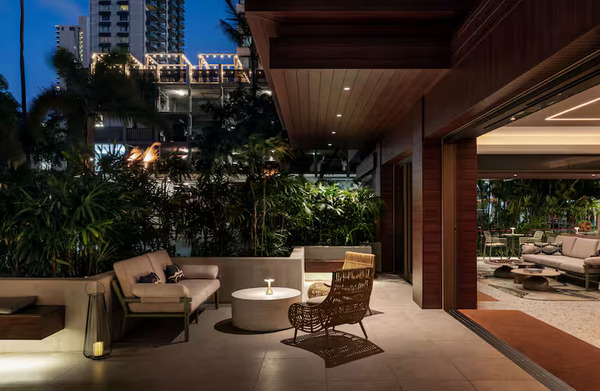 The Ambassador Hotel of Waikiki, Tapestry Collection by Hilton