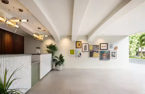 The Ambassador Hotel of Waikiki, Tapestry Collection by Hilton