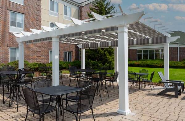 Hilton Garden Inn Milwaukee Northwest Conference Center