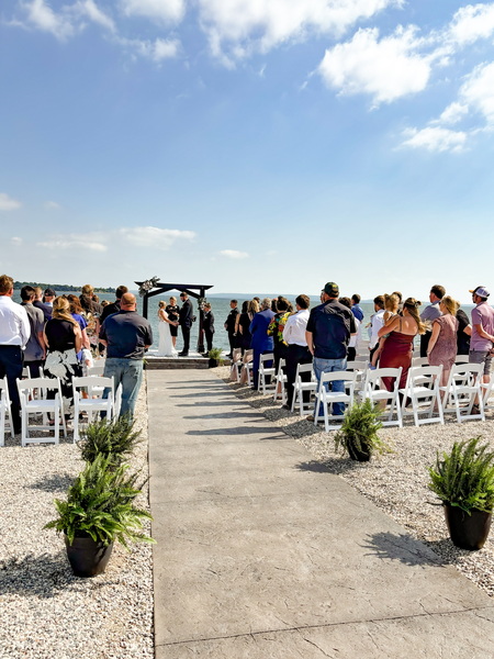 The Shores at Woodland Resort