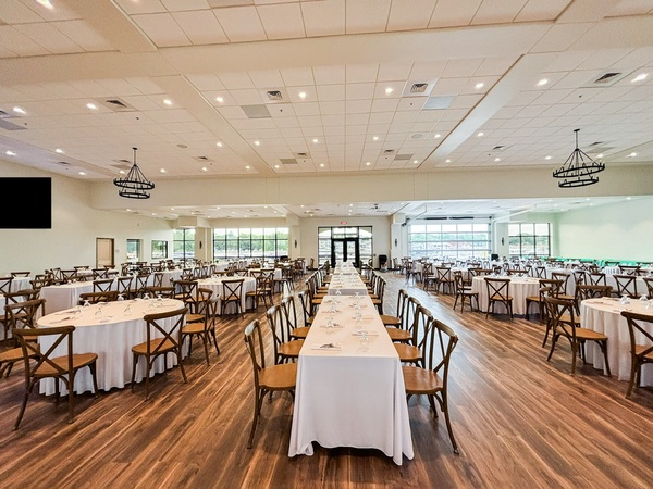 The Shores at Woodland Resort