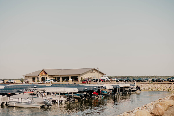 The Shores at Woodland Resort