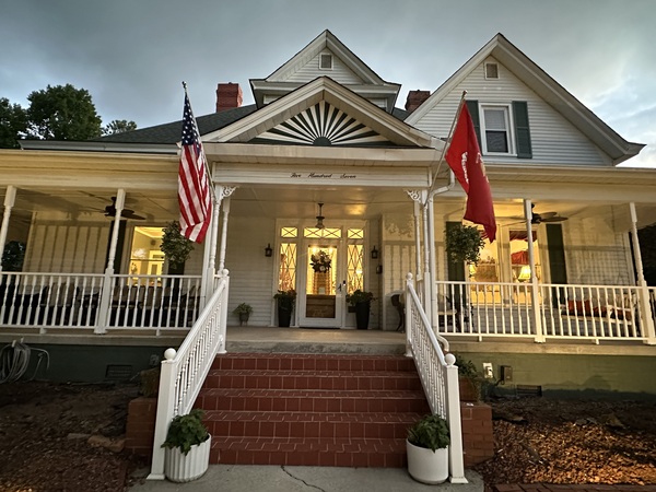 Magnolia Inn