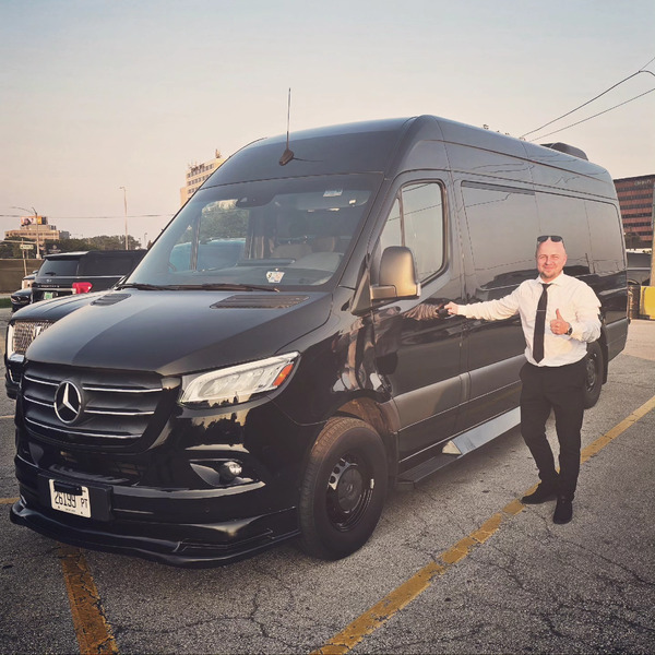 Discreet Limousine Illinois