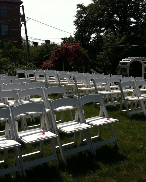 Moffatt-Ladd House & Garden