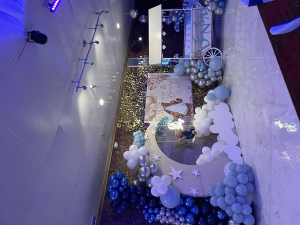 12 Chairs Banquet Hall