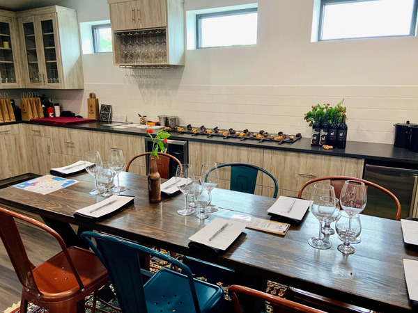 Bell Springs Winery & Brewery