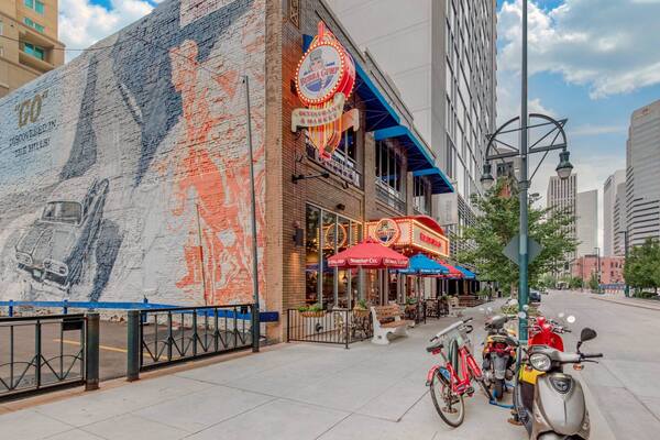 Bubba Gump Shrimp Co.