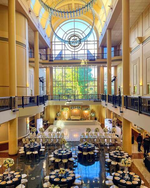 Tsakopoulos Library Galleria