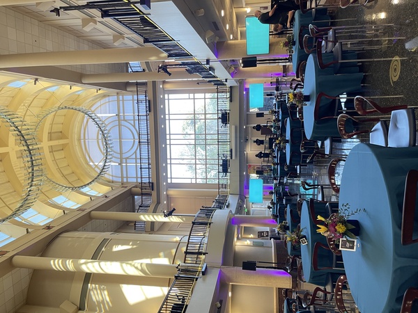 Tsakopoulos Library Galleria