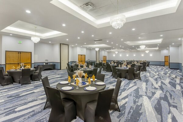 Comfort Suites Ogden Conference Center