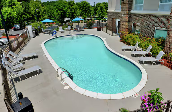 Hampton Inn & Suites Huntersville