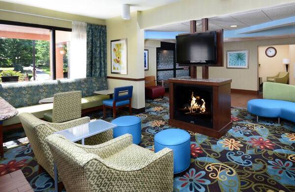 Hampton Inn Charlotte North/ Lake Norman