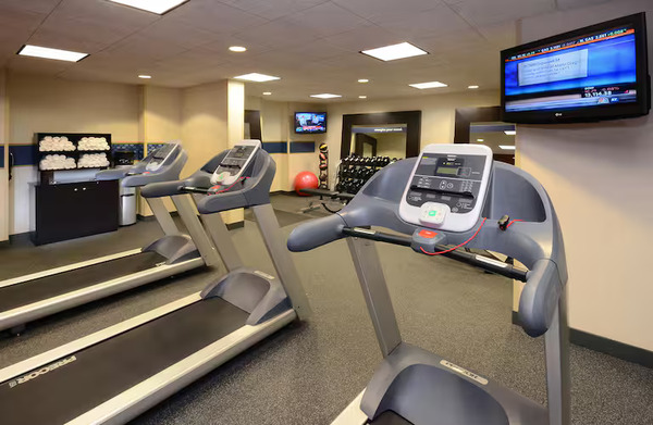 Hampton Inn Charlotte North/ Lake Norman