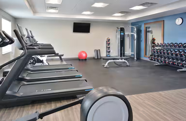 Hampton Inn & Suites by Hilton Charlotte North I 485