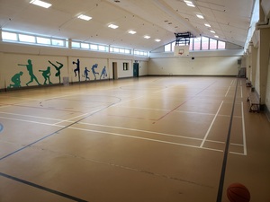 Gymnase / Gymnasium
