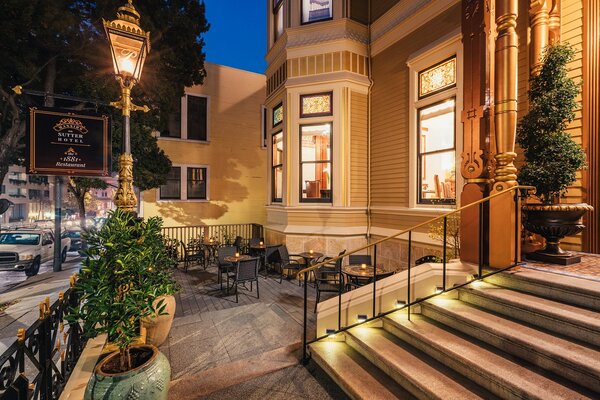 Neighbourgood Sutter Mansion