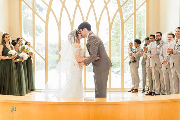 Marry Me Moments, Officiant & Day of Coordinator