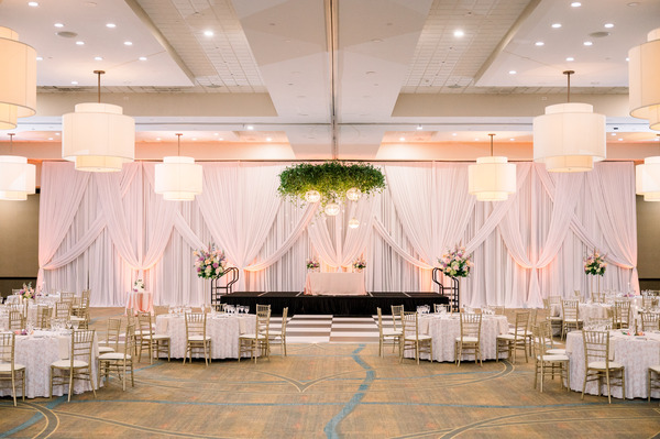 Embassy Suites Chicago-Naperville