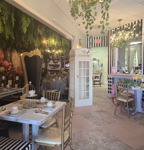 Alice’s Teapot Cafe