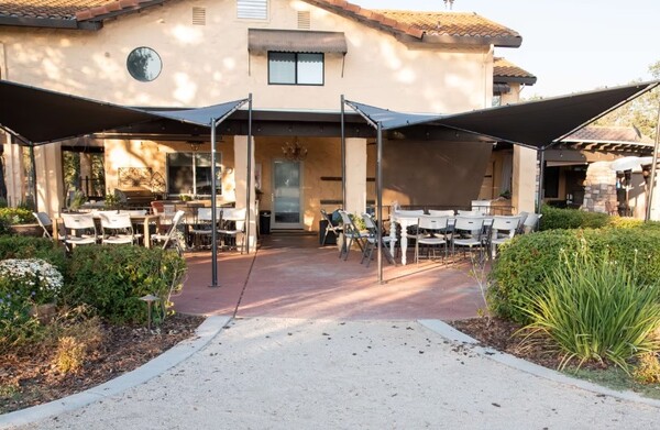 Rancho Roble Vineyards