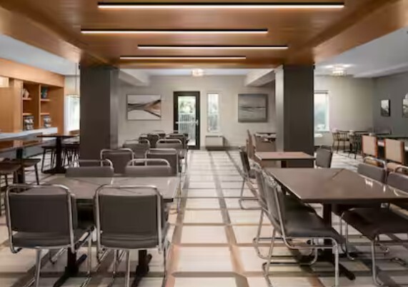 DoubleTree by Hilton Hotel Salem, Oregon