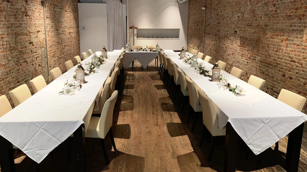 Due Amici Restaurant