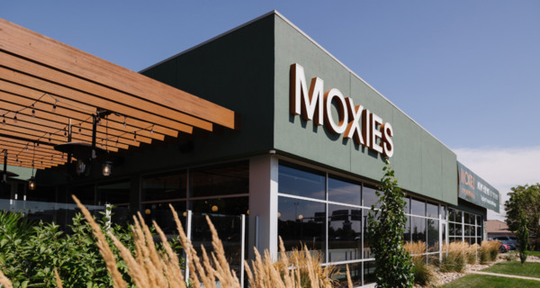Moxies Regina