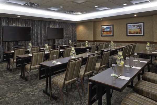 Courtyard by Marriott Bloomington, MN