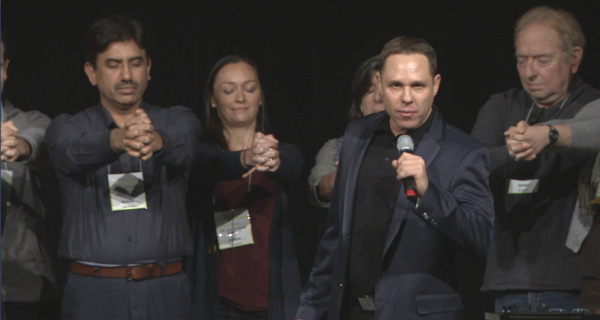 Magician and Mentalist - Randy Charach