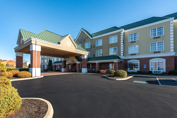 Country Inn & Suites, Findlay, OH