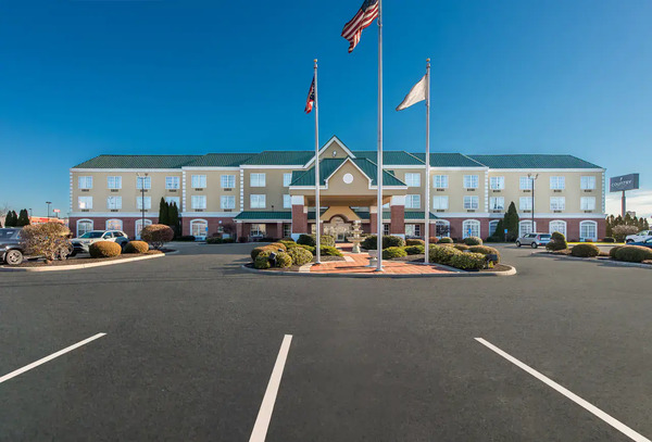 Country Inn & Suites, Findlay, OH