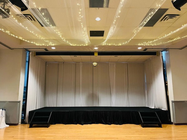 Jolly Roger Inn & Resort