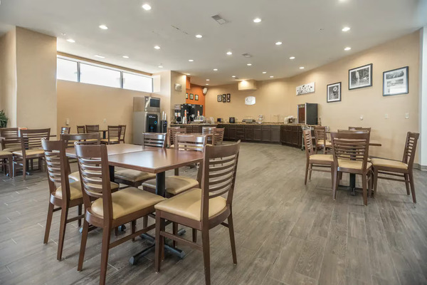 Sleep Inn & Suites and Conference Center Downtown Indianapolis