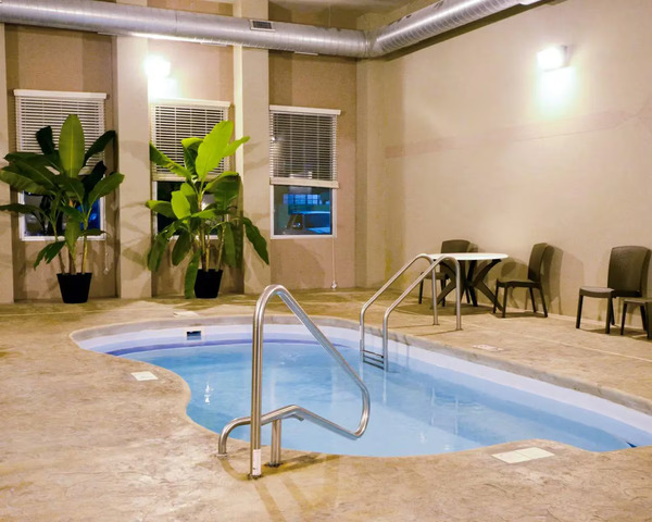 Sleep Inn & Suites and Conference Center Downtown Indianapolis