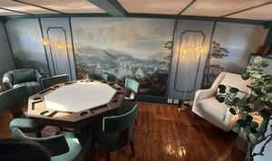 Jackie O Suite (Poker Room)
