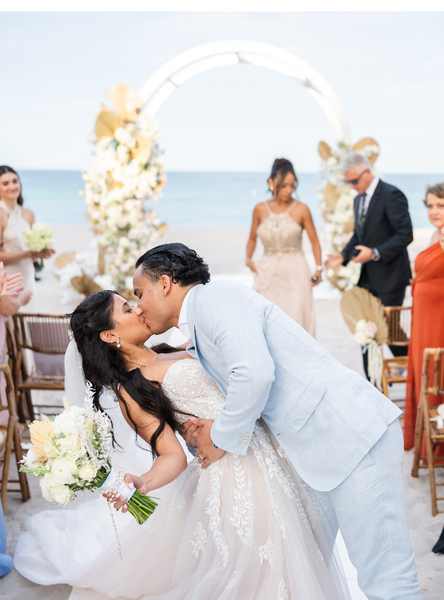 The Sunny Hotel, Curio Collection by Hilton