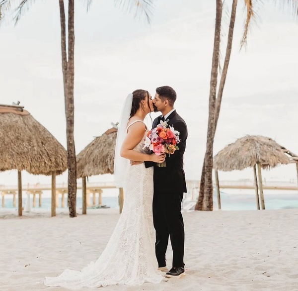 The Sunny Hotel, Curio Collection by Hilton