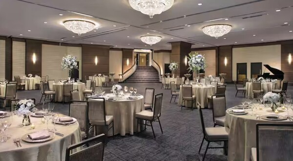 Hilton Orrington/Evanston