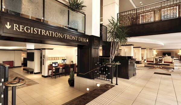 Hilton Orrington/Evanston