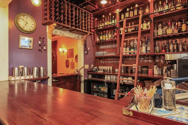 The Charlotte Hotel and Resturant