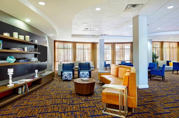 Courtyard Phoenix North/Happy Valley