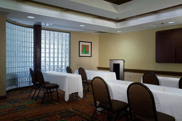 Courtyard Los Angeles Century City/Beverly Hills