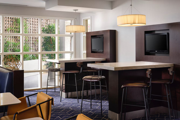 Courtyard Los Angeles Century City/Beverly Hills