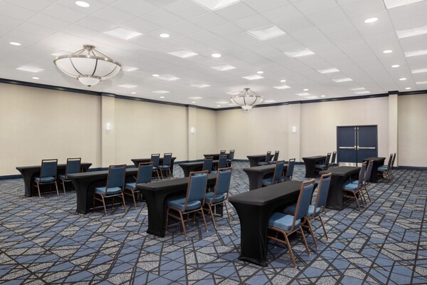 Courtyard by Marriott Columbia NE