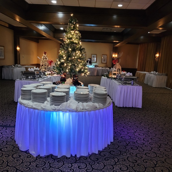 Whispering Woods Hotel and Conference Center