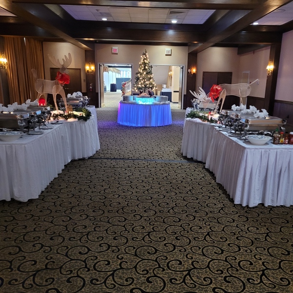 Whispering Woods Hotel and Conference Center