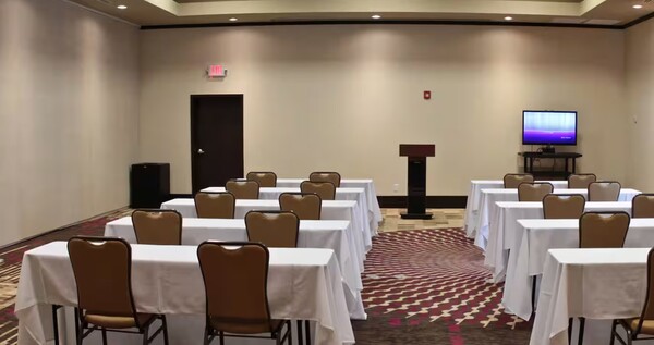 Hilton Garden Inn Victoria